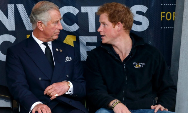 Χάρι: Η ατάκα του Καρόλου για τον «πραγματικό πατέρα» και η κοκαΐνη