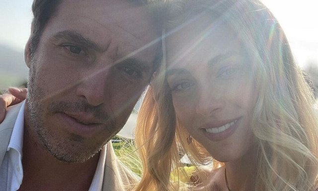 Δούκισσα Νομικού: Το τραγούδι που αφιέρωσε στον σύζυγό της