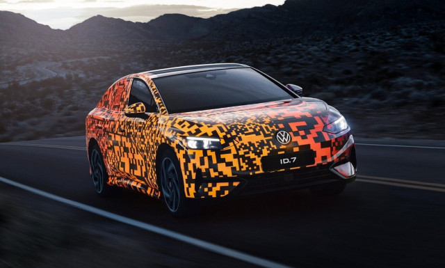 H VW παρουσιάζει την ηλεκτρική λιμουζίνα ID.7 στη CES