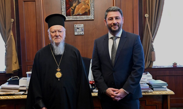 Στο Φανάρι για τα Θεοφάνεια ο Ανδρουλάκης-Συνάντηση με τον Βαρθολομαίο