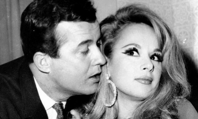 Η ερώτηση του δημοσιογράφου που έκανε τον Παπαμιχαήλ να τον δείρει