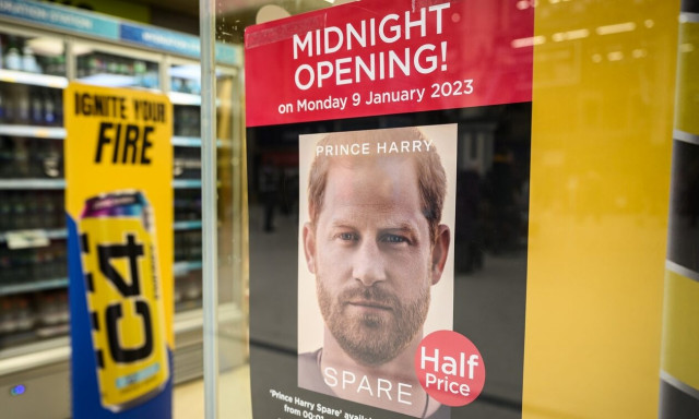 «Βολές» Spiegel κατά πρίγκιπα Χάρι: Σύμβολο οικογενειακής αποτυχίας