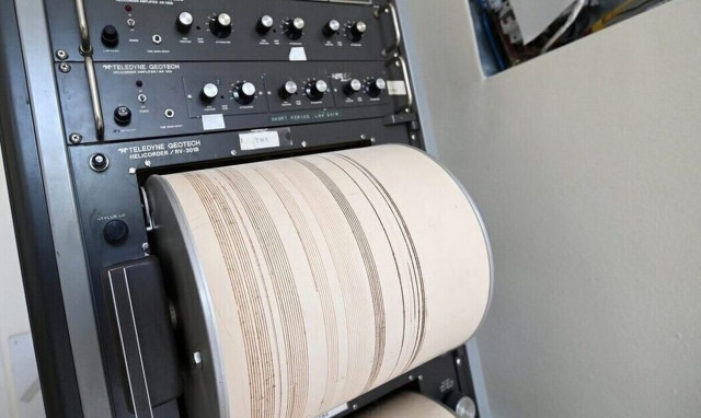 Σεισμός - Μυτιλήνη: Συνεχείς μετασεισμοί μετά τα 4,9 Ρίχτερ