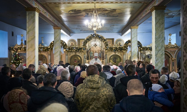 Ρωσία-Ουκρανία: Χριστούγεννα ενώ οι βομβαρδισμοί συνεχίζονται