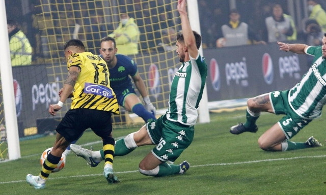 ΑΕΚ – Παναθηναϊκός: Τι αναφέρει ο κανονισμός για τη φάση του γκολ