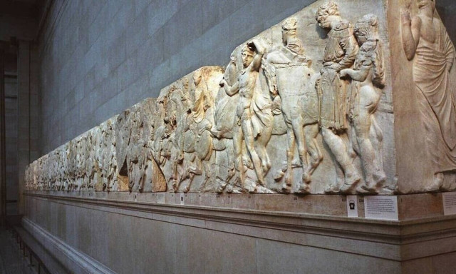 Επίθεση Οικονόμου στον ΣΥΡΙΖΑ για τα Γλυπτά του Παρθενώνα