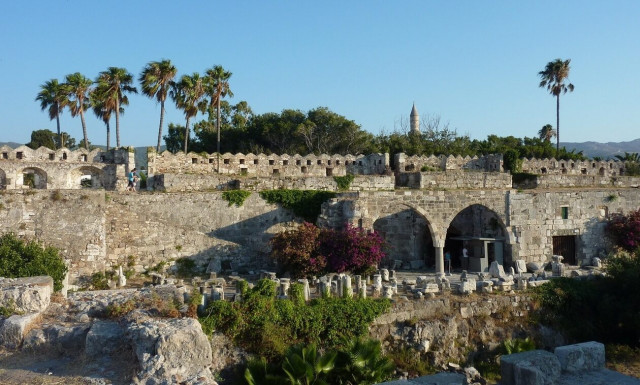 Κως: Εργασίες αποκατάστασης στα σεισμόπληκτα μνημείων