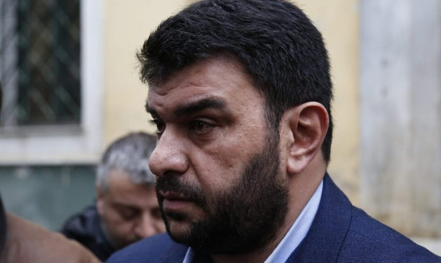 Παναγιώτης Τζένος: Ο πολιτικός κόσμος αποχαιρετά τον δημοσιογράφο