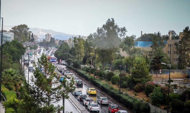 Καραμπόλα 8 οχημάτων στη Λεωφόρο Κατεχάκη