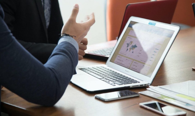 Με ένα «κλικ» η έναρξη ατομικής επιχείρησης από την Παρασκευή