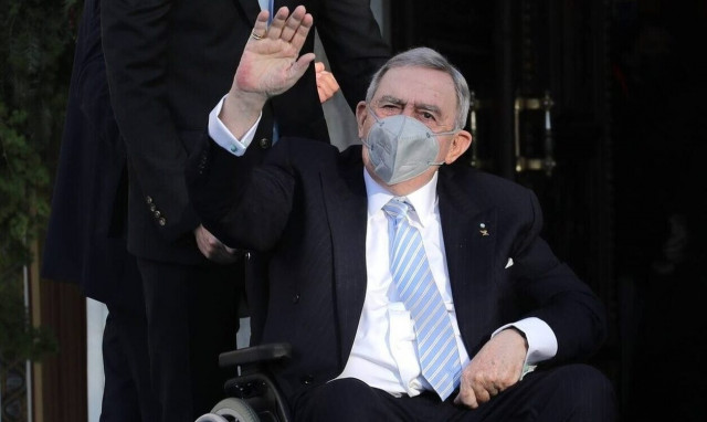 Τέως βασιλιάς Κωνσταντίνος: Νοσηλεύεται για 7η ημέρα