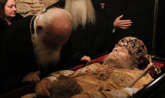 Στη Σάμο η Εξόδιος Ακολουθία του πρώην Πατριάρχη Ιεροσολύμων