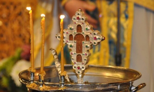 Σάμος: Αποχαιρέτησαν τον μακαριστό Πατριάρχη πρ. Ιεροσολύμων