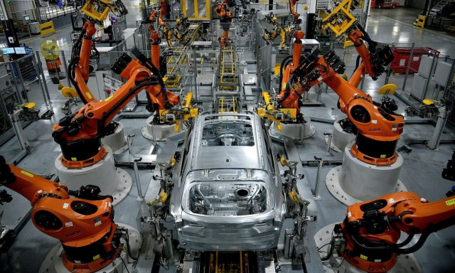 Η ΕΕ αναζητεί τρόπους να αντιμετωπίσει τις αμερικανικές επιδοτήσεις στις επιχειρήσεις