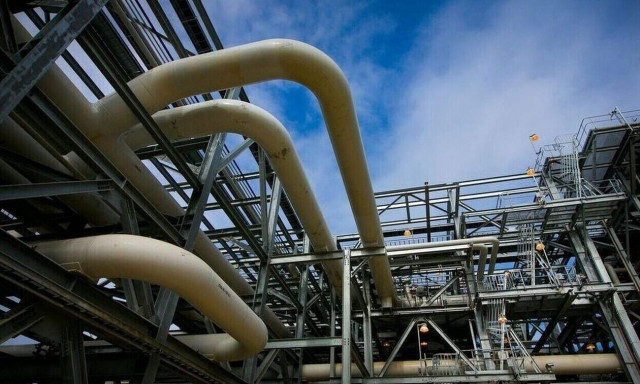  Σε χαμηλά επίπεδα 12 μηνών έχει υποχωρήσει η τιμή του φυσικού αερίου