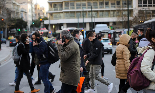 Τζανάκης: Χωρίς μέτρα ίσως να έχουμε 500.000 κρούσματα την εβδομάδα