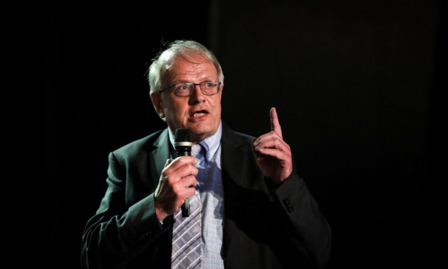 Άκης Τσελέντης στο Newsbomb.gr για τους σεισμούς σε Μυτιλήνη και Θήβα