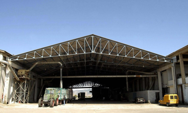 Καρδίτσα: Έκρηξη σε εκκοκκιστήριο στον Παλαμά - Τέσσερα άτομα στο νοσοκομείο