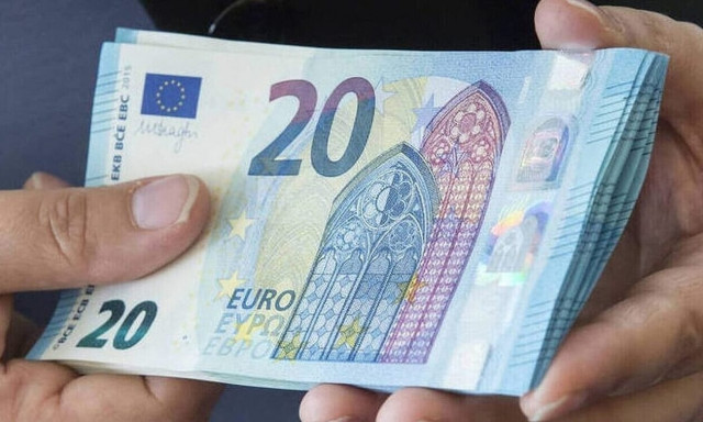 Increase of minimum wage brought forward to April 1, 2023