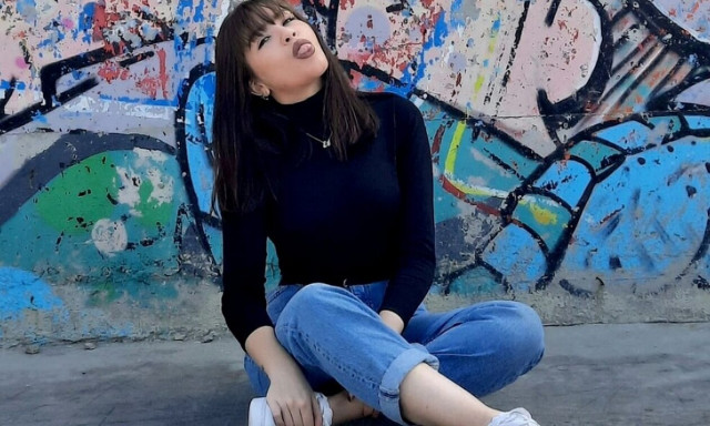 Κατερίνα Βαμβουκάκη: Η Κρητικοπούλα που έχει ξετρελάνει το Tik Tok