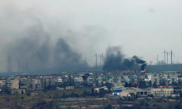 Πόλεμος στην Ουκρανία: Ο Ζελένσκι διαψεύδει τη Μόσχα για το Σολεντάρ