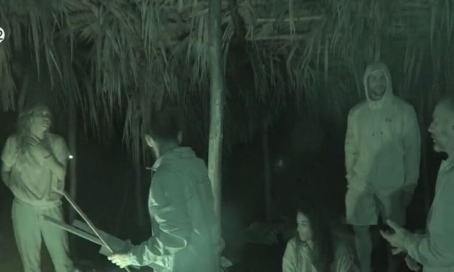 Survivor All Star: Μεγάλος μεταμεσονύκτιος καυγάς Τάκη και Καρολίνα: «Σου μιλάω, θα με ακούσεις»