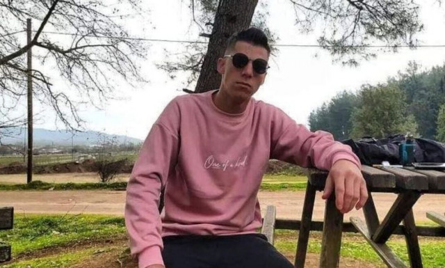 Θρήνος στην Καρδίτσα: Αυτός είναι ο 20χρονος Ηλίας που κατέρρευσε μέσα στο γήπεδο