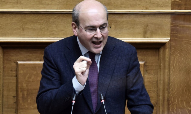 Αντίστροφη μέτρηση για τη νέα αύξηση του κατώτατου μισθού