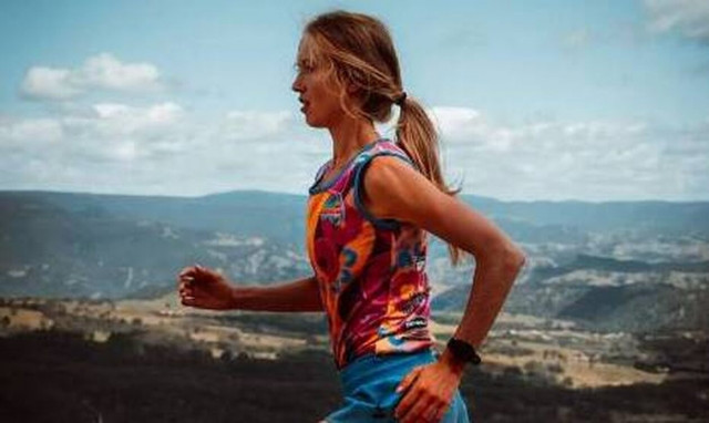 Αυστραλία: Παγκόσμιο ρεκόρ για 32χρονη που διέσχισε τη χώρα- 150 μαραθώνιοι σε 150 ημέρες