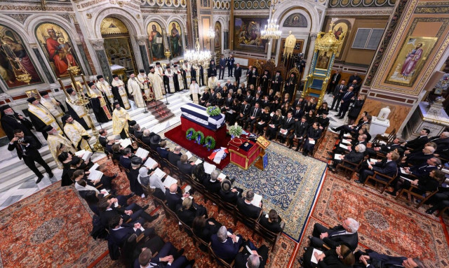 Κηδεία τέως βασιλιά Κωνσταντίνου - Επικήδειος Παύλου - «Δεν είναι αυτό το τέλος, πατέρα»