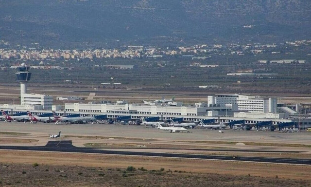 Greece's 14 regional airports set record arrivals in 2022