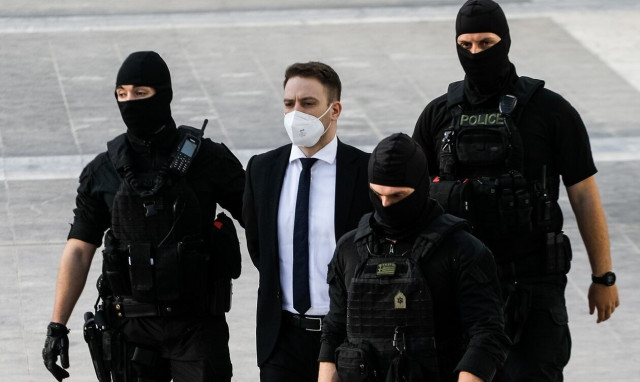 Πατέρας Καρολάιν για Γλυκά Νερά: Η Λυδία δεν έπρεπε να μείνει στην Ελλάδα