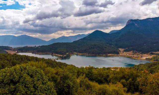 Ορεινή Κορινθία: Tα πιο όμορφα χωριά μόλις μια ανάσα από την Αθήνα