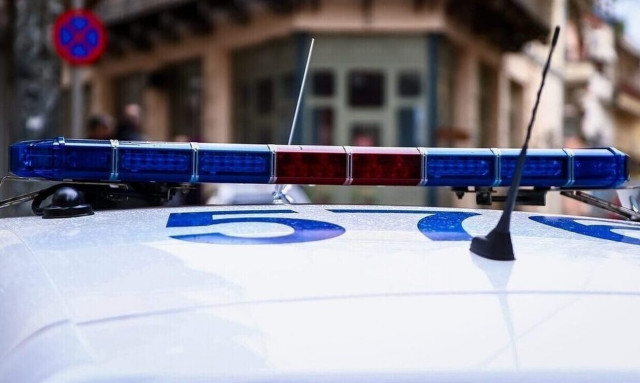 Συναγερμός στην Πάτρα: Μεγάλη επιχείρηση της ΕΛΑΣ για εκρηκτικά, όπλα και ναρκωτικά