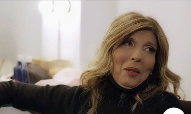 Κατερίνα Στανίση: «Κονσομασιόν το λέγανε τότε, τώρα είναι δημόσιες σχέσεις»