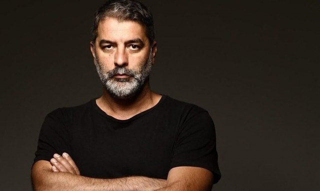 Βασίλης Μπισμπίκης: Στο νοσοκομείο ο ηθοποιός με λουμπάγκο - Το σχόλιο Γιώργου Λιάγκα