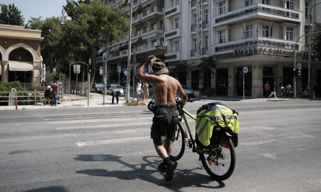 Κλιματική αλλαγή: Περισσότερες ημέρες καύσωνα τα καλοκαίρια μέχρι το 2050