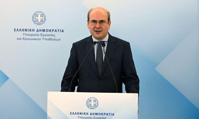 Minister Chatzidakis: A 7.75% raise will start being paid out with February's pension checks