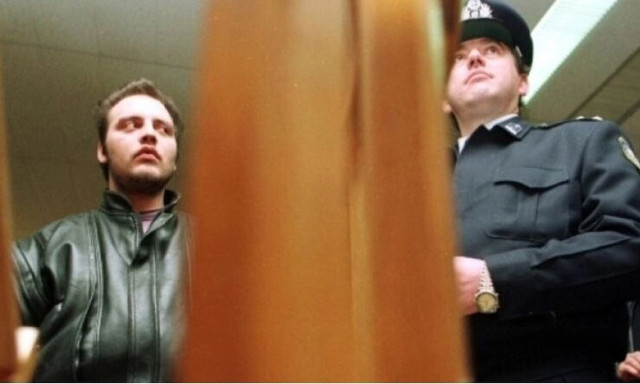 Ο «Αντεροβγάλτης των Αθηνών» σκότωνε ιερόδουλες στο βαν του: «Δεν τις θυμάμαι, θόλωνα...»