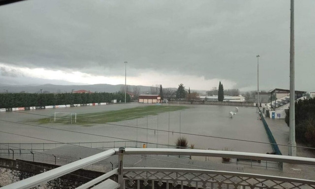Σφοδρή κακοκαιρία στη Μακεδονία: Κλειστοί δρόμοι και σχολεία σε Πιερία και Πέλλα