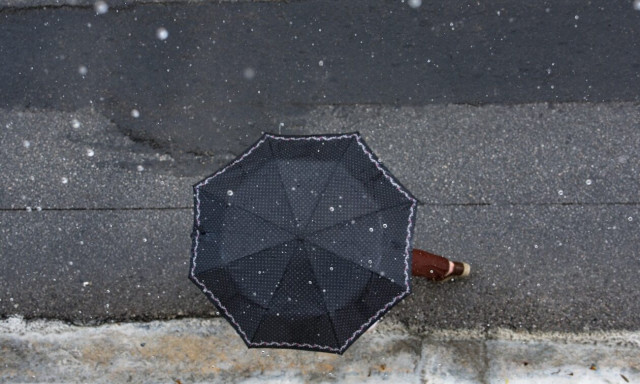 Καιρός - Γιαννόπουλος: Βροχές, καταιγίδες και χιόνια - Πότε φτάνει η κακοκαιρία στην Αττική