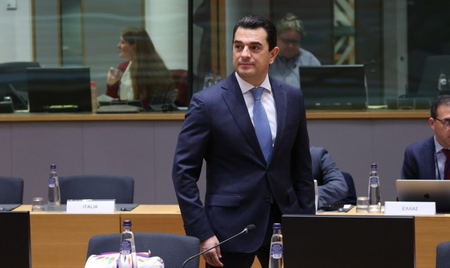 Σκρέκας: Στην Κρήτη το 100% της ηλεκτρικής ενέργειας θα παράγεται από ΑΠΕ το 2030