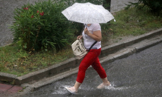 Καιρός - Αρναούτογλου: Έρχονται ισχυρές καταιγίδες στην Αθήνα