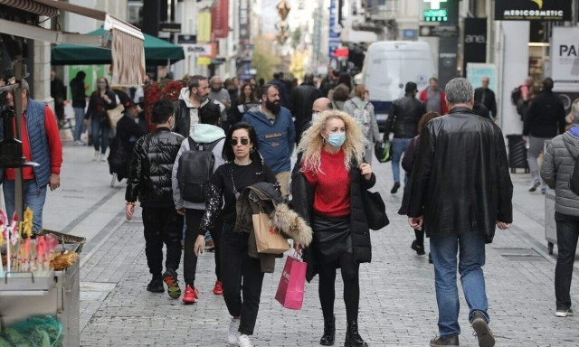 Έκτακτο επίδομα Πάσχα 300 ευρώ: «Κλειδώνει» για τους δικαιούχους