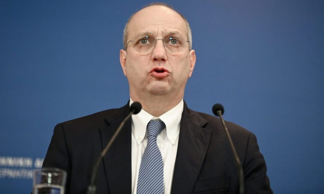 Debate on censure motion an opportunity for voters to assess and compare, Economou says