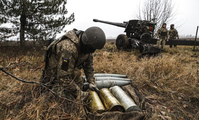 Ουκρανία: Οι πιλότοι θα χρειαστούν έξι μήνες για να μάθουν να πετούν τα F-16