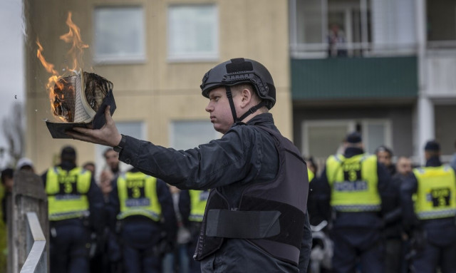 Έθεσε εαυτόν εκτός ΝΑΤΟ η Σουηδία - Στα άκρα οι σχέσεις με την Τουρκία, με αφορμή το Κοράνι