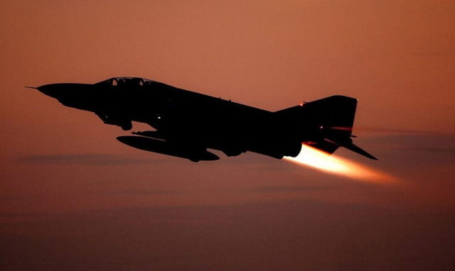 Co-pilot of crashed F-4 found dead, while search continues for jet's pilot