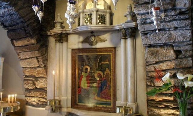 Σαν σήμερα το 1823 βρέθηκε η Εικόνα της Παναγίας στη Τήνο