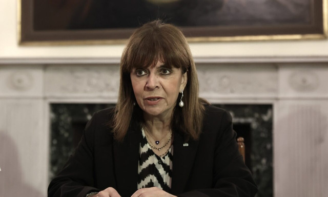 Πτώση F-4 Phantom: Συλλυπητήρια Σακελλαροπούλου για τον 29χρονο Υποσμηναγό